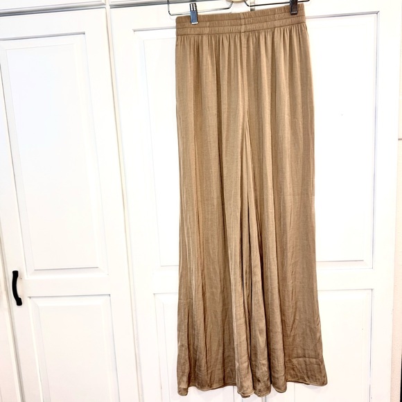 MNG- Tan Wide-Leg Pants‎ with Elegant Draping. Size Small - Picture 4 of 15